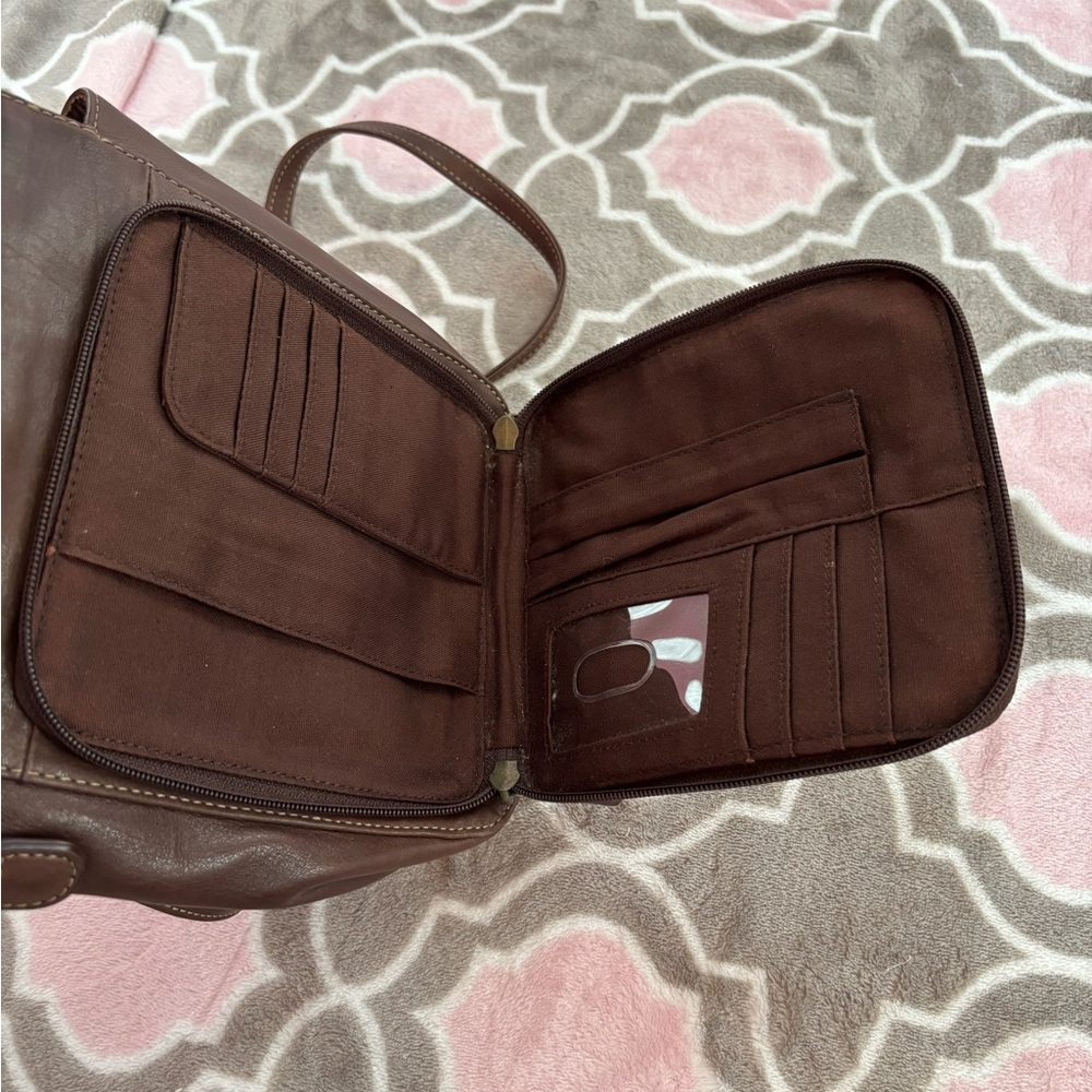 Fossil Brown Leather Crossbody Organizer Bag - Picture 4 of 9